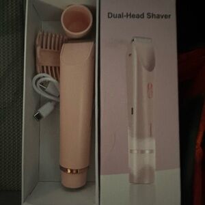 Dual-Head Shaver in Pink
